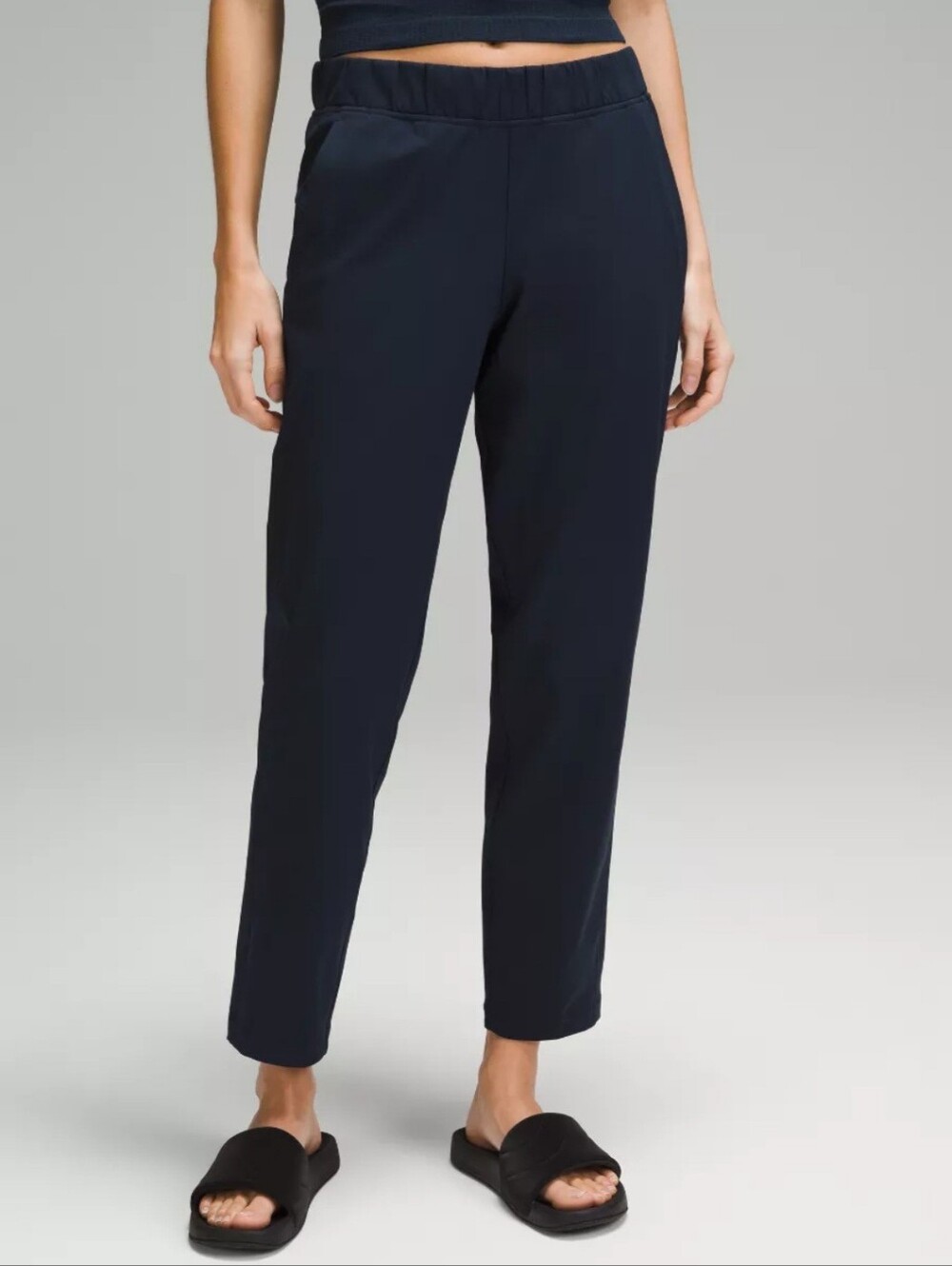 NWT lululemon athletica Luxtreme Black Cropped Women's Pants